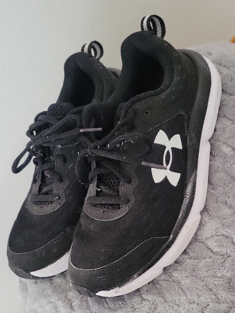 Under Armour Running Shoes